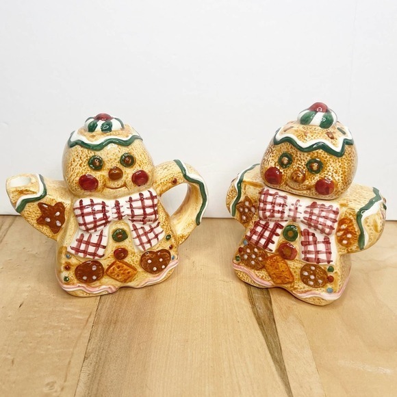 Gingerbread Men Sugar Bowl and‎ Creamer Christmas Sugar Bowl and Creamer, - Picture 1 of 8
